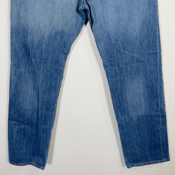 Levi's  Men's 505 Regular Fit Jeans - Picture 14 of 15